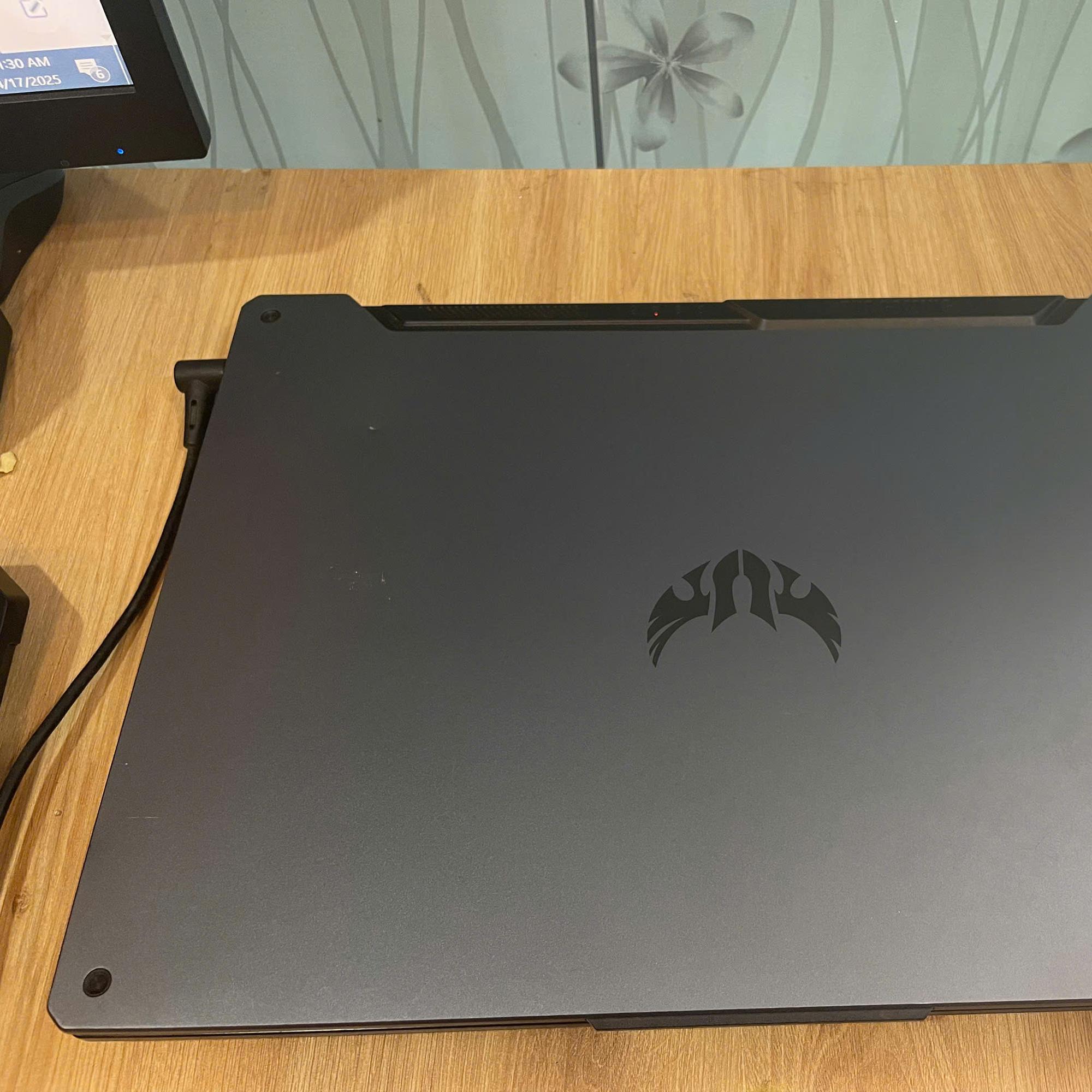 Laptop Asus TUF GAMING I5 10TH-duoc-ban-tai-Vi Tính Kim Trân