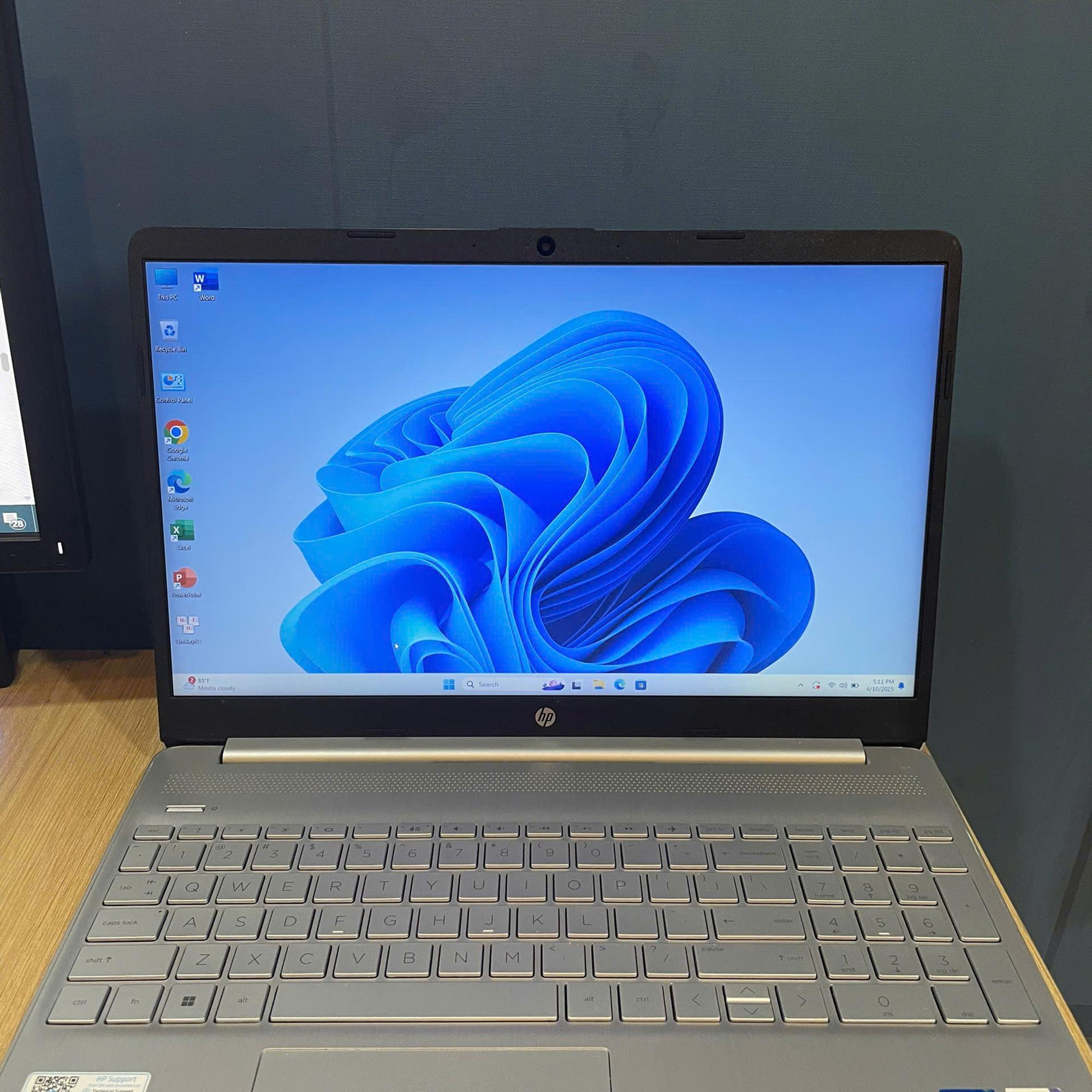 HP I5 12TH Ram 8GB 256GB SSD Màn 15.6inch FHD-duoc-ban-tai-Vi Tính Kim Trân