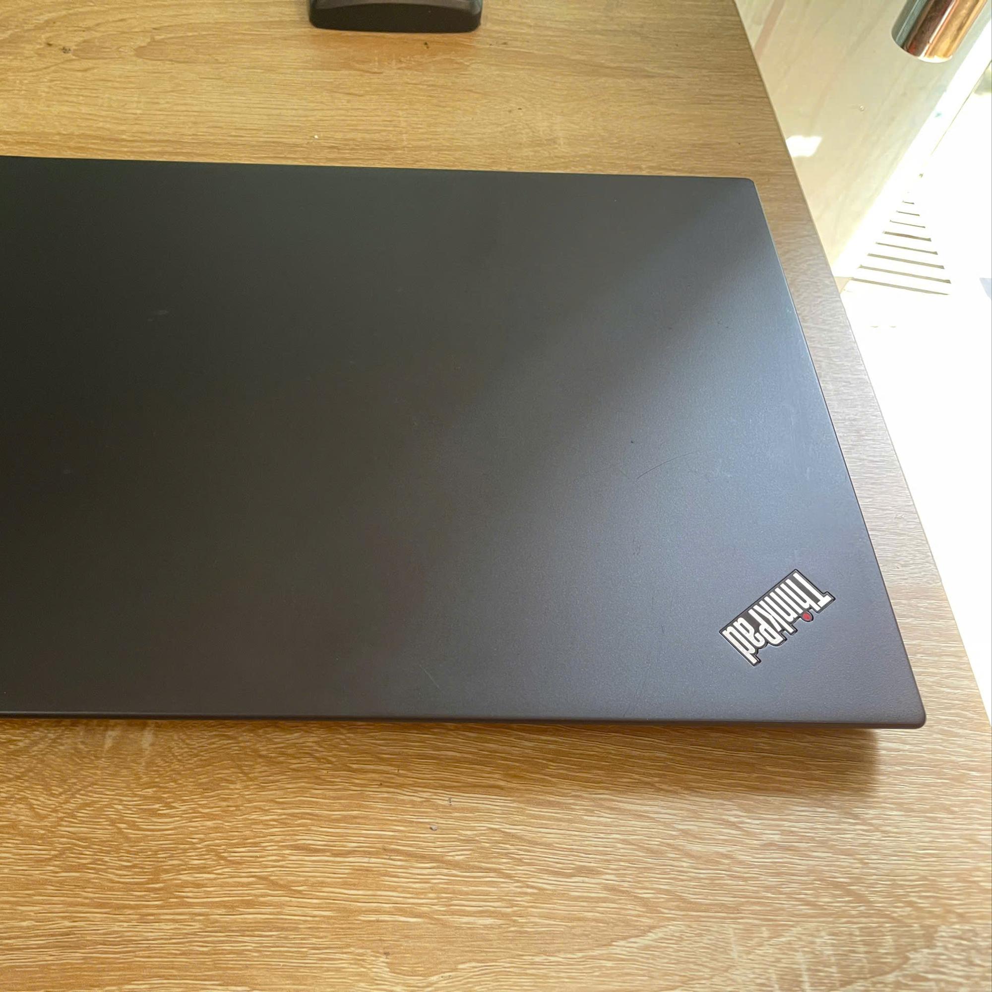 ThinkPad i7 8th Ram 8GB 256GB SSD Màn 14inch FHD -duoc-ban-tai-Vi Tính Kim Trân