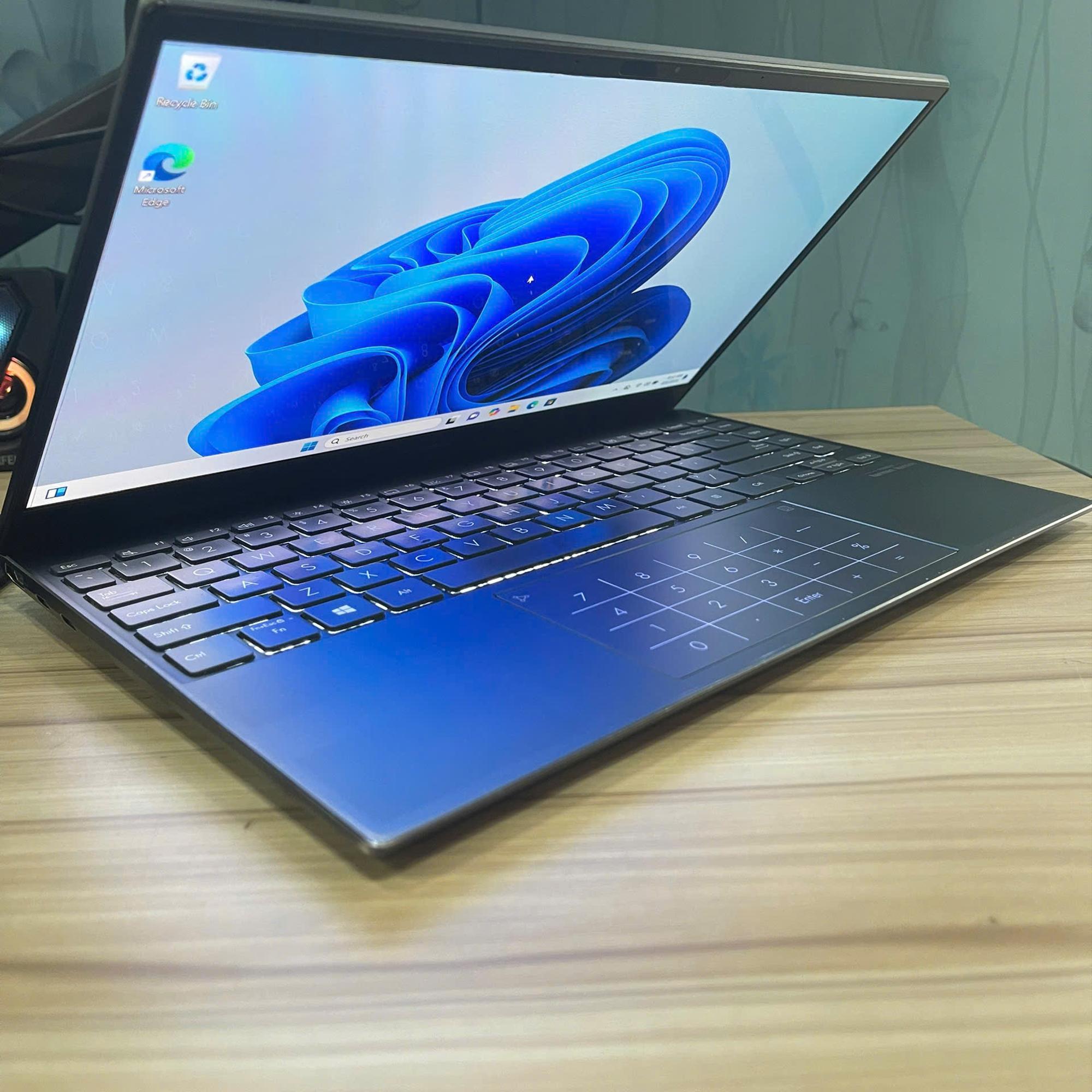 Asus Zenbook i5 11th Ram 8GB 256GB SSD Màn 13.3inch Oled-duoc-ban-tai-Vi Tính Kim Trân