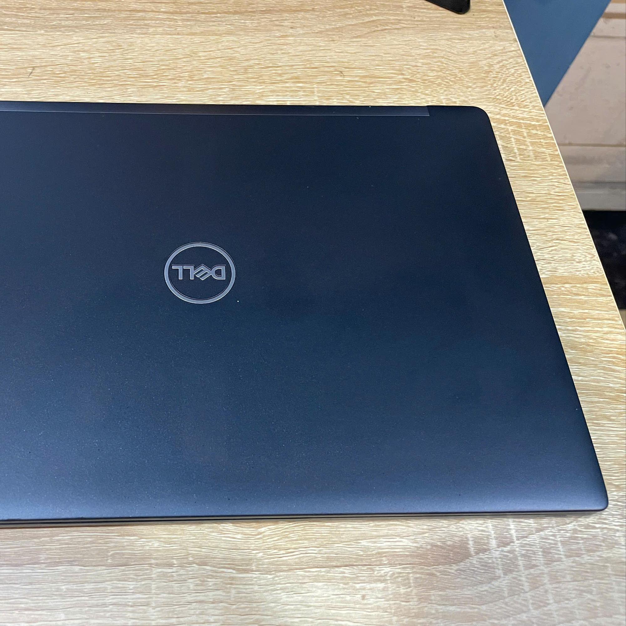 Dell E7290 i5 8th Ram 16GB 256GB SSD Màn 12.5inch-duoc-ban-tai-Vi Tính Kim Trân