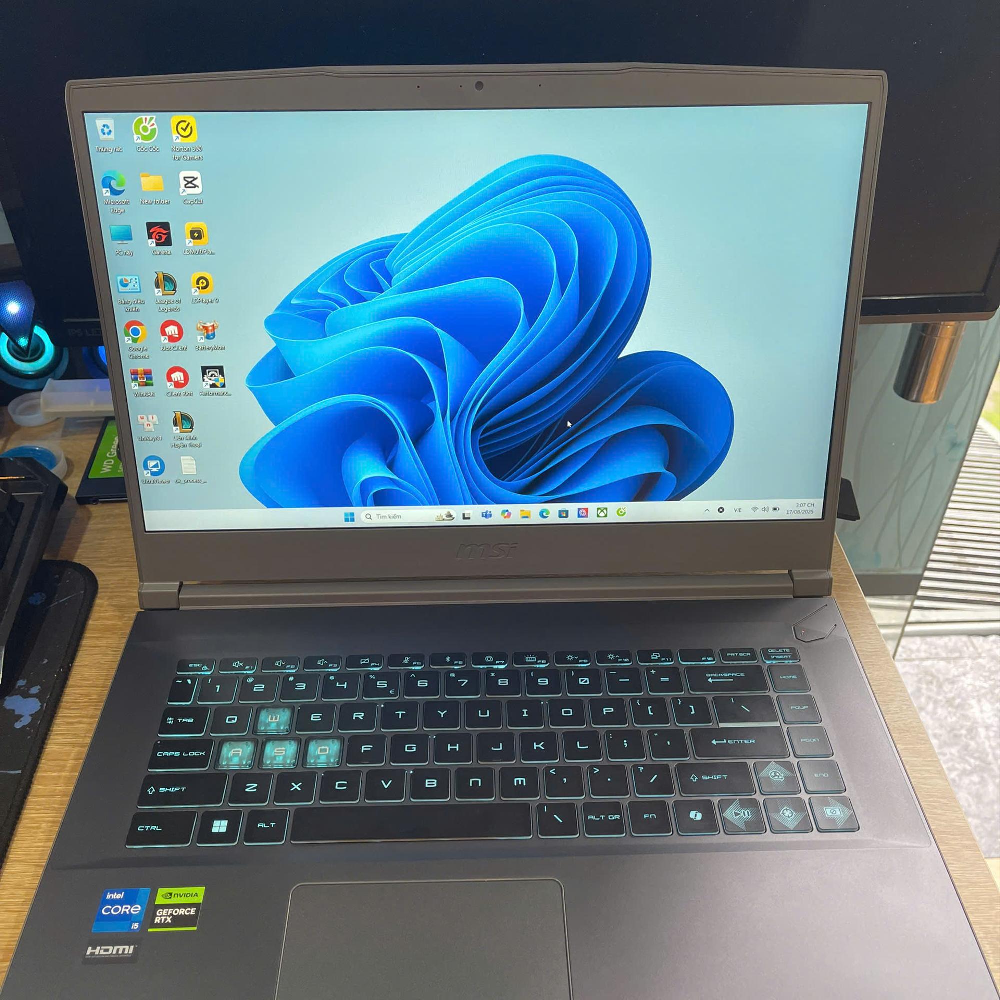 MSI Gaming i5 12th Đẹp keng Ram 16GB 512GB SSD Card RTX 3050 Bảo hành hãng tới 07/2026-duoc-ban-tai-Vi Tính Kim Trân