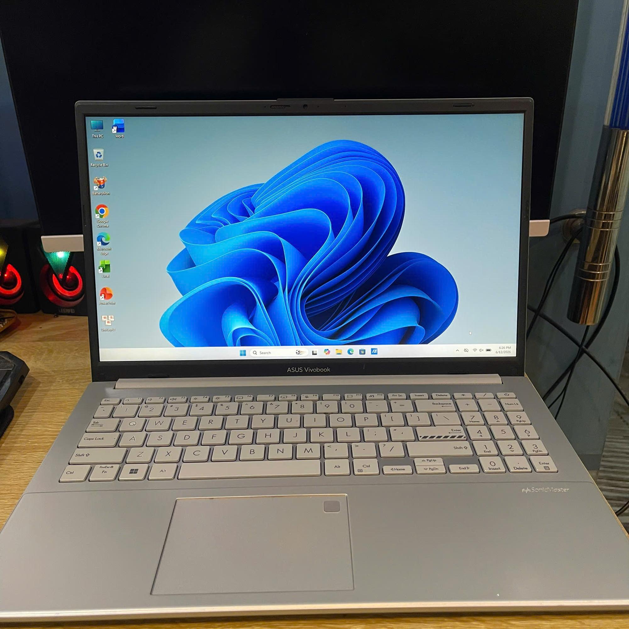 Asus Ryzen 5 7520u 16/512GB SSD Màn 15.6inch FHD-duoc-ban-tai-Vi Tính Kim Trân