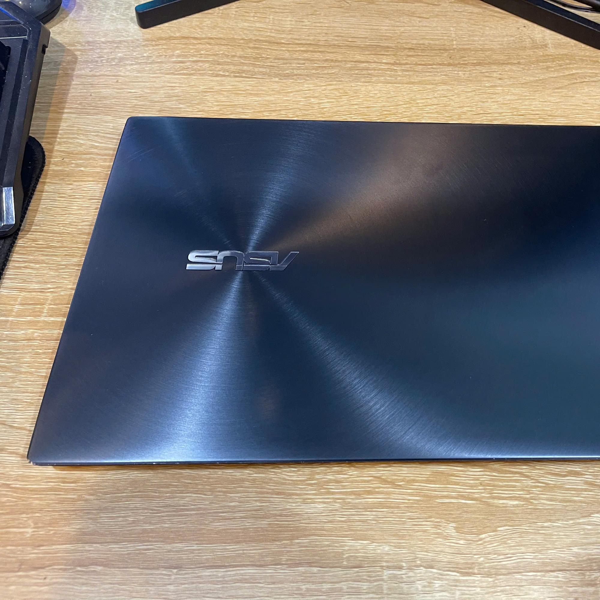 ASUS i5 11th Ram 8GB 512GB SSD Màn hình 14inch FHD IPS-duoc-ban-tai-Vi Tính Kim Trân