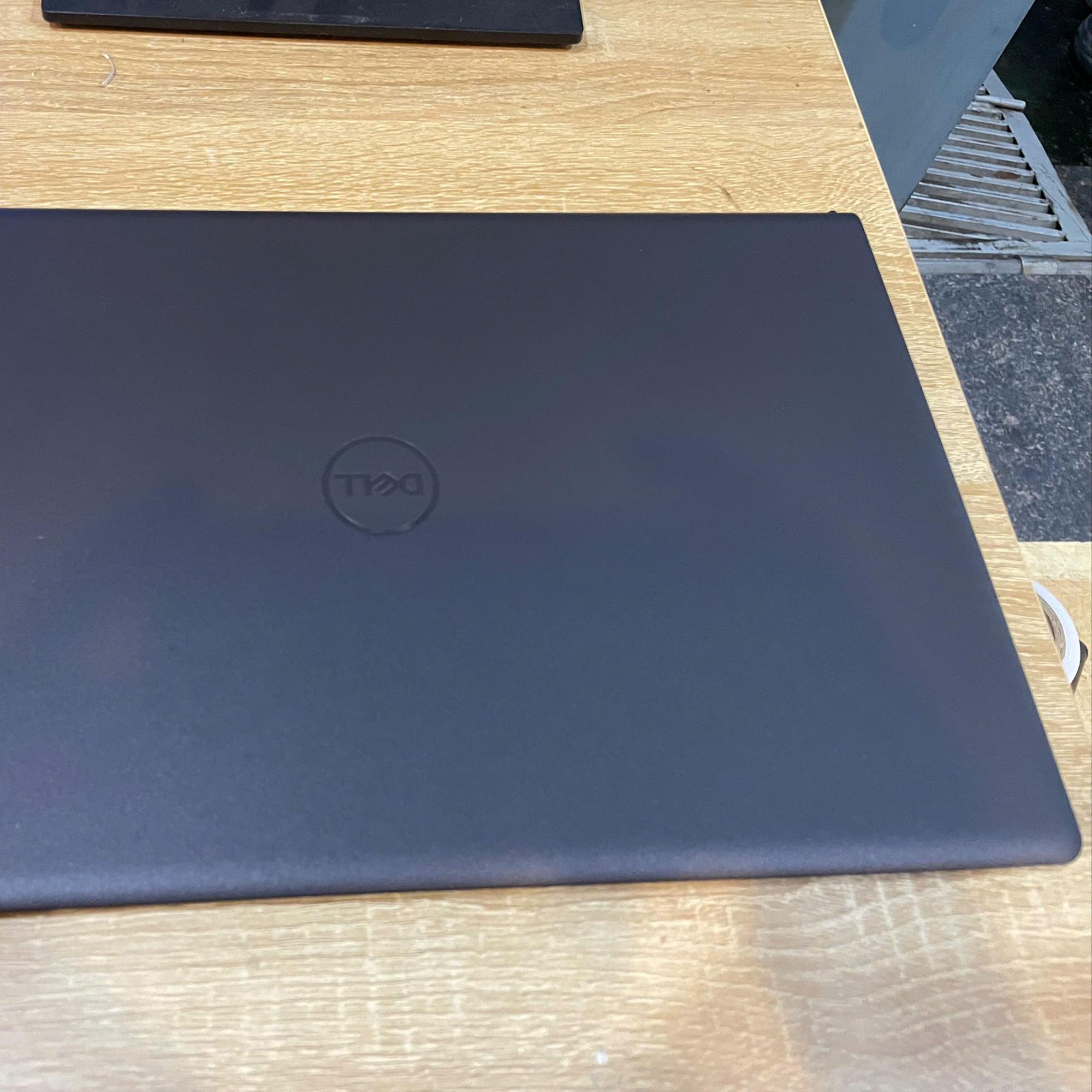 Dell i5 12th Ram 8GB 512GB SSD Màn 15.6inch FHD 120hz. BH chính hãng dell tới 4/2026-duoc-ban-tai-Vi Tính Kim Trân