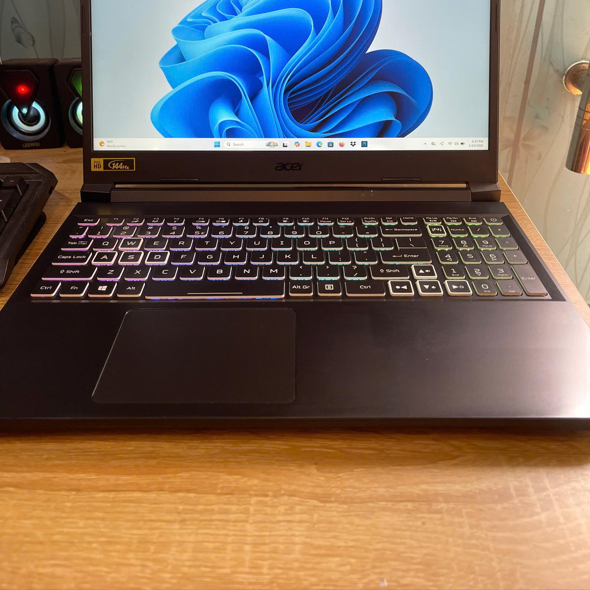 Acer Nitro i5 11th Ram 16GB Card RTX 3050 Màn 15.6inch FHD 144Hz-duoc-ban-tai-Vi Tính Kim Trân