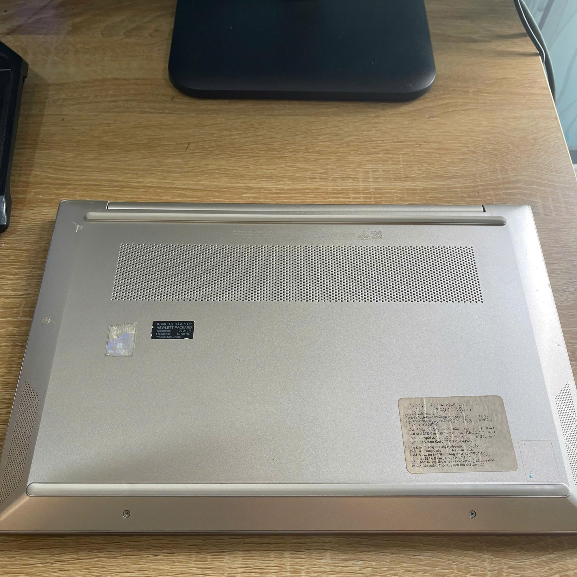 HP i3 11th Ram 8GB 256GB SSD Màn 14inch FHD IPS-duoc-ban-tai-Vi Tính Kim Trân
