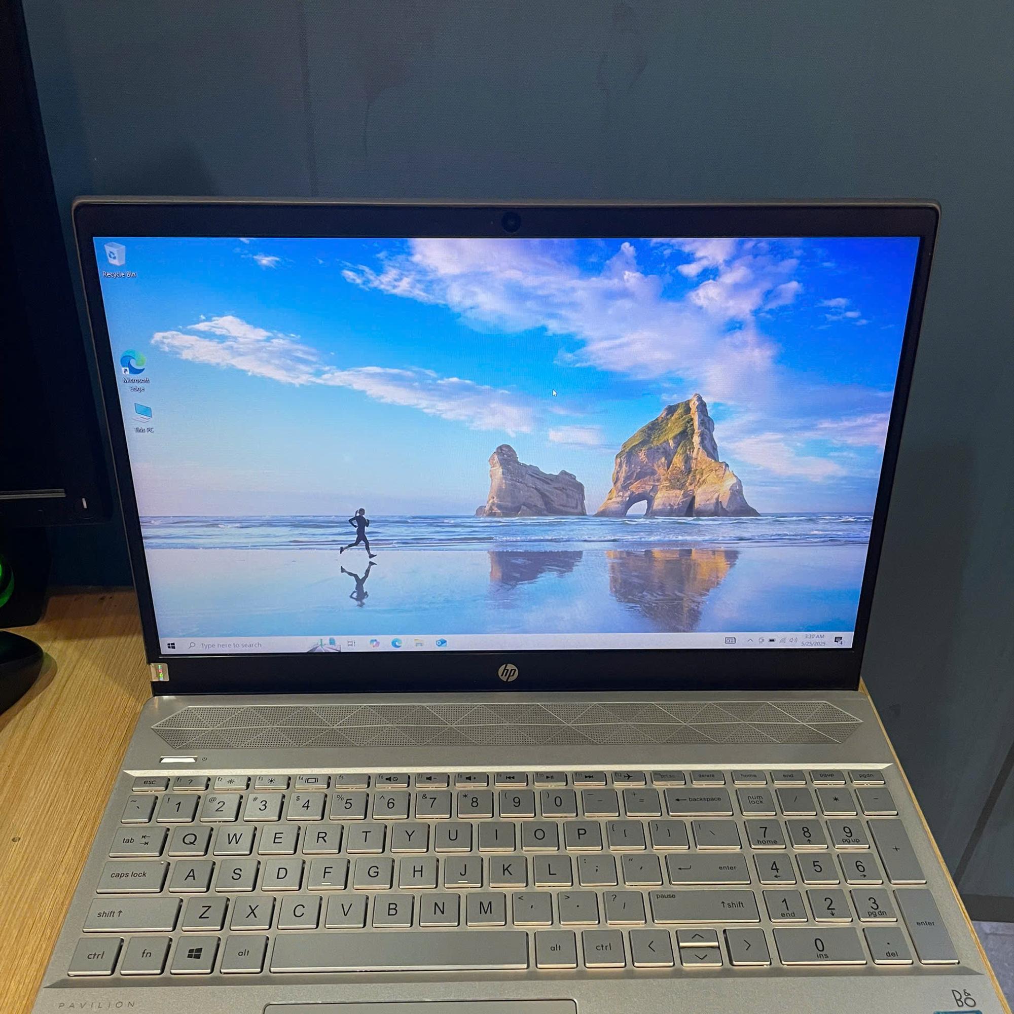 Hp i5 8th Ram 8GB 256GB SSD MÀN 15.6 INCH FHD-duoc-ban-tai-Vi Tính Kim Trân