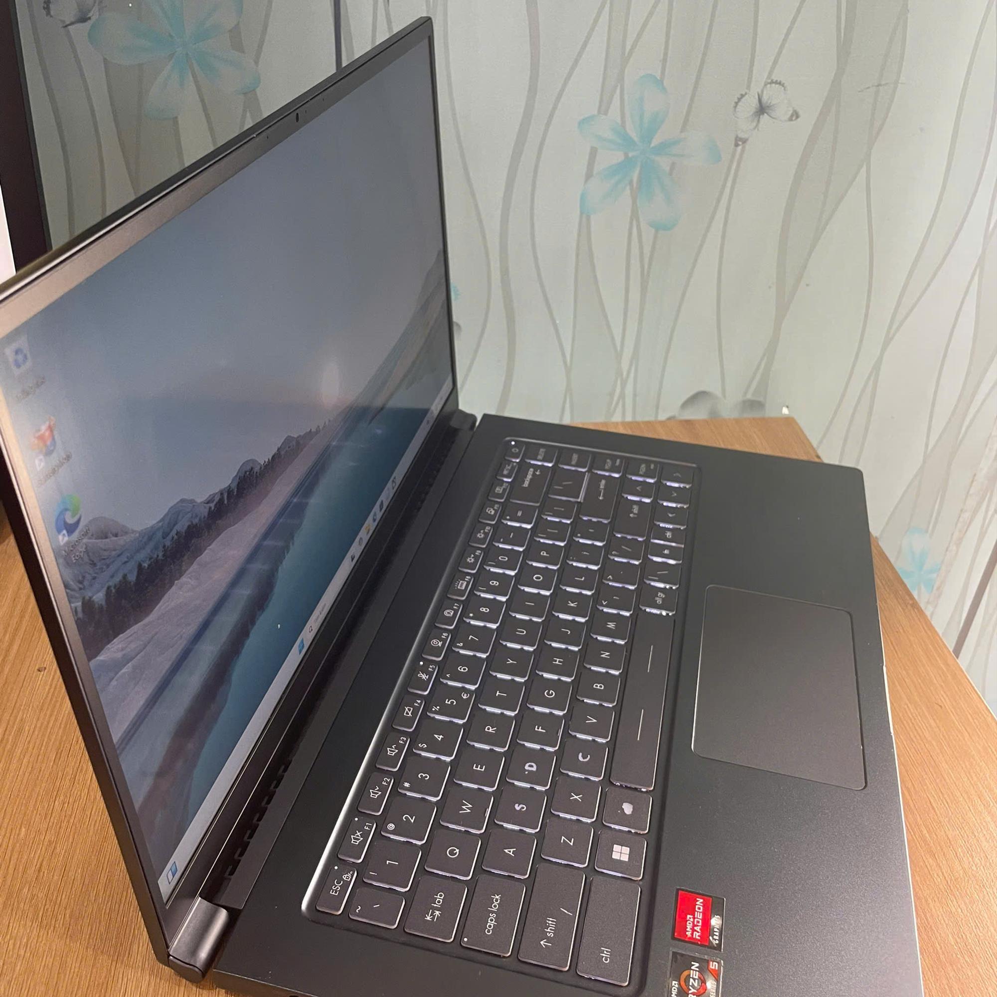 MSI Modern 15 Ryzen 5500U Ram 8GB 512GB SSD Màn 15.6inch FHD-duoc-ban-tai-Vi Tính Kim Trân