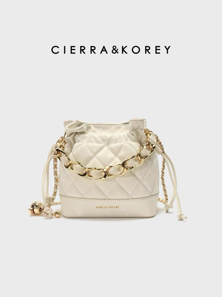 Cierra Korey bucket -duoc-ban-tai-Tiger Shop