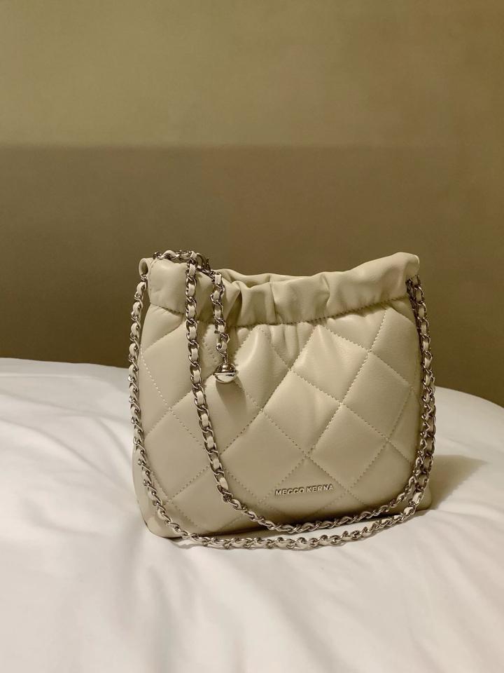 Tote trắng da mềm-duoc-ban-tai-Tiger Shop