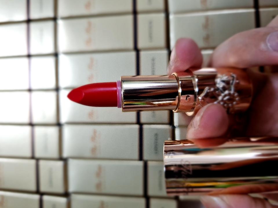 Son Ohui mini màu đỏ-duoc-ban-tai-Cao Thu. Hàn Quốc Mix Shop