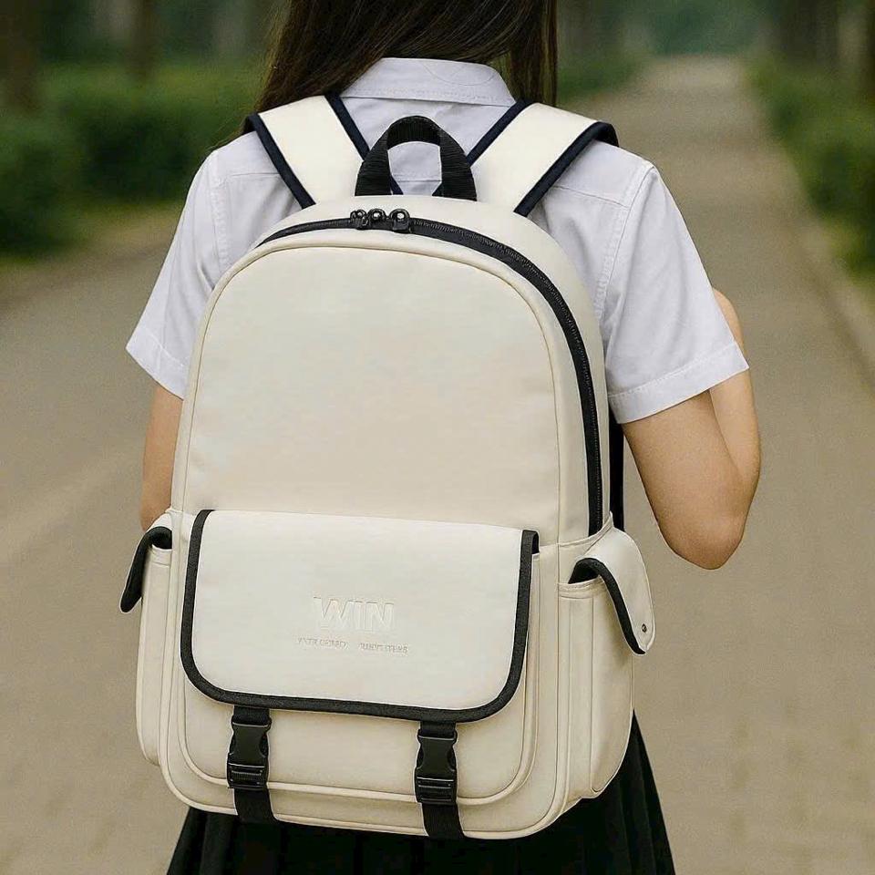 Ba lô da PU trắng-duoc-ban-tai-Shop giày Ốc - Giày Nữ Thời Trang