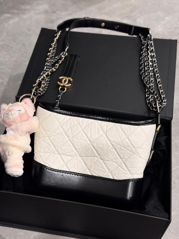 CHANEL GABRIELLE Small B&W Fullboxcard + data -duoc-ban-tai-PML