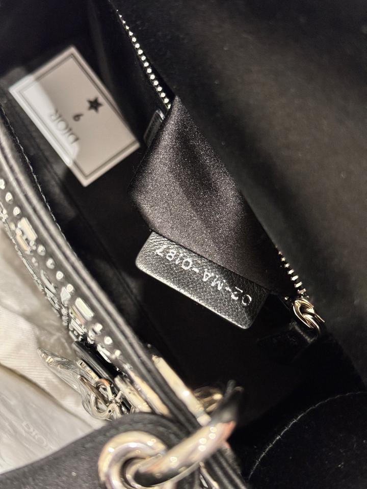 DIOR LADY MINI SATIN Black 98% full box card + check legit app (14/9/2017_02MA0187)-duoc-ban-tai-PML