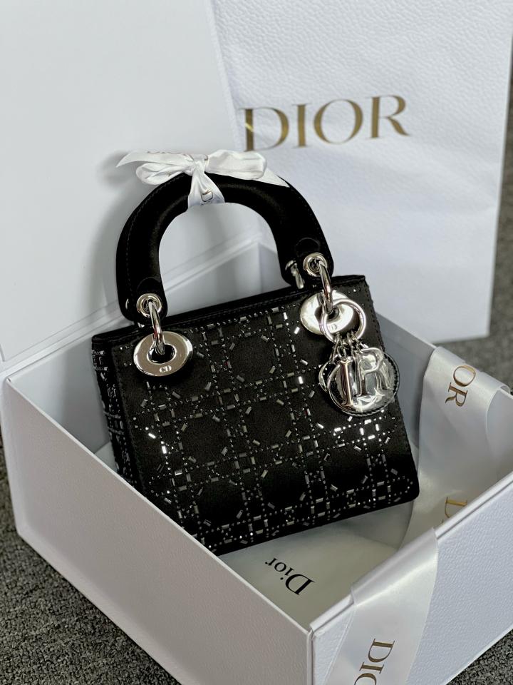 DIOR LADY MINI SATIN Black 98% full box card + check legit app (14/9/2017_02MA0187)-duoc-ban-tai-PML