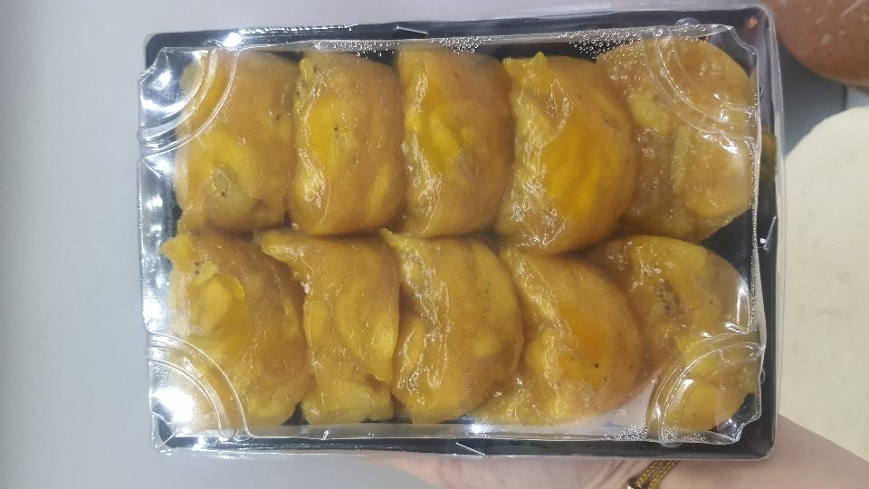 Bánh chuối hấp-duoc-ban-tai-Bánh bò A Trí