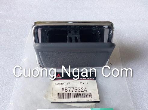 Gạt tàn thuốc táp bi sau (Ashtray rear door trim) Pajero V31 V32 V33
MB775324-duoc-ban-tai-Công ty CP Cường Ngân Com
