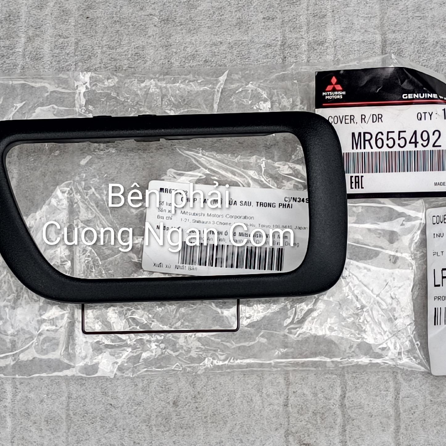 Nắp đậy tay mở cửa trong xe (Cover door inside handle) Pajero V73 V93 MR604133 / MR655490 MR604134 / MB655492-duoc-ban-tai-Công ty CP Cường Ngân Com