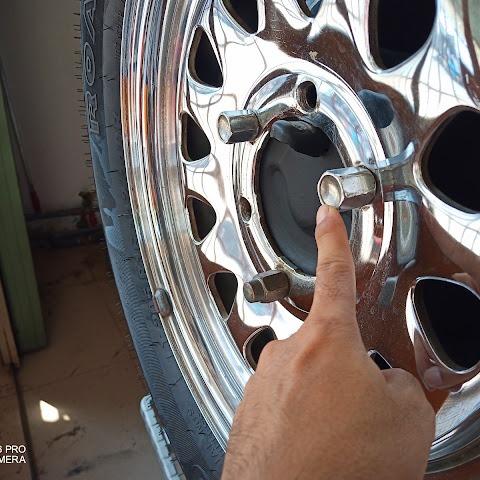 Bù lon bánh treo dự phòng (Bolt spare tire carrier) Pajero L047 V31 V32 V33 V73MB669435-duoc-ban-tai-Công ty CP Cường Ngân Com