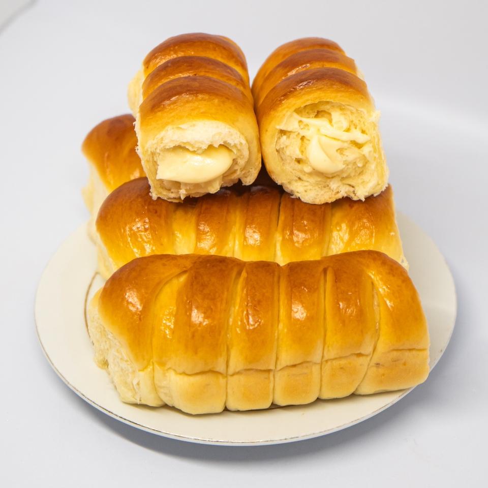 Bánh Sâu-duoc-ban-tai-MiNa Baker