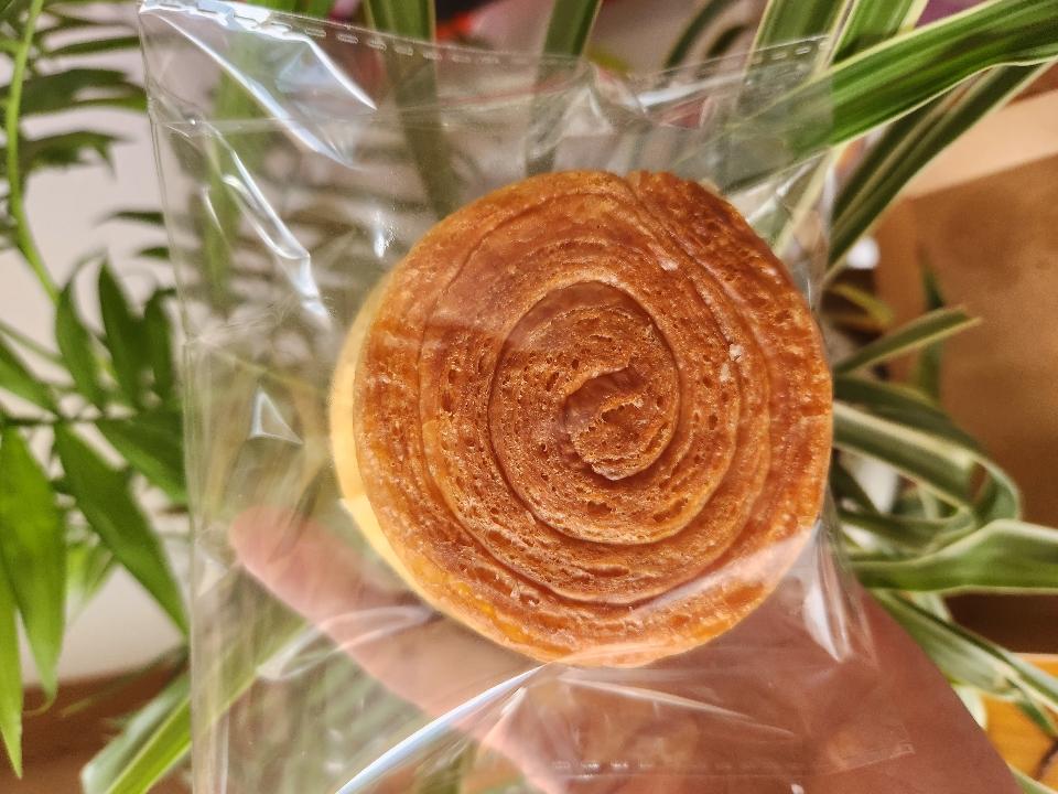 Cuộn Croissant-duoc-ban-tai-MiNa Baker