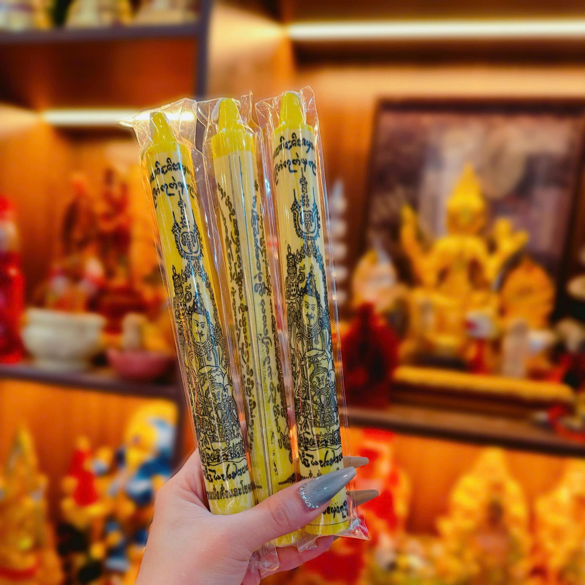 NẾN HOÀNG THẦN TÀI DẠNG CÂY-duoc-ban-tai-Chili Amulet Tâm Linh Thái Lan