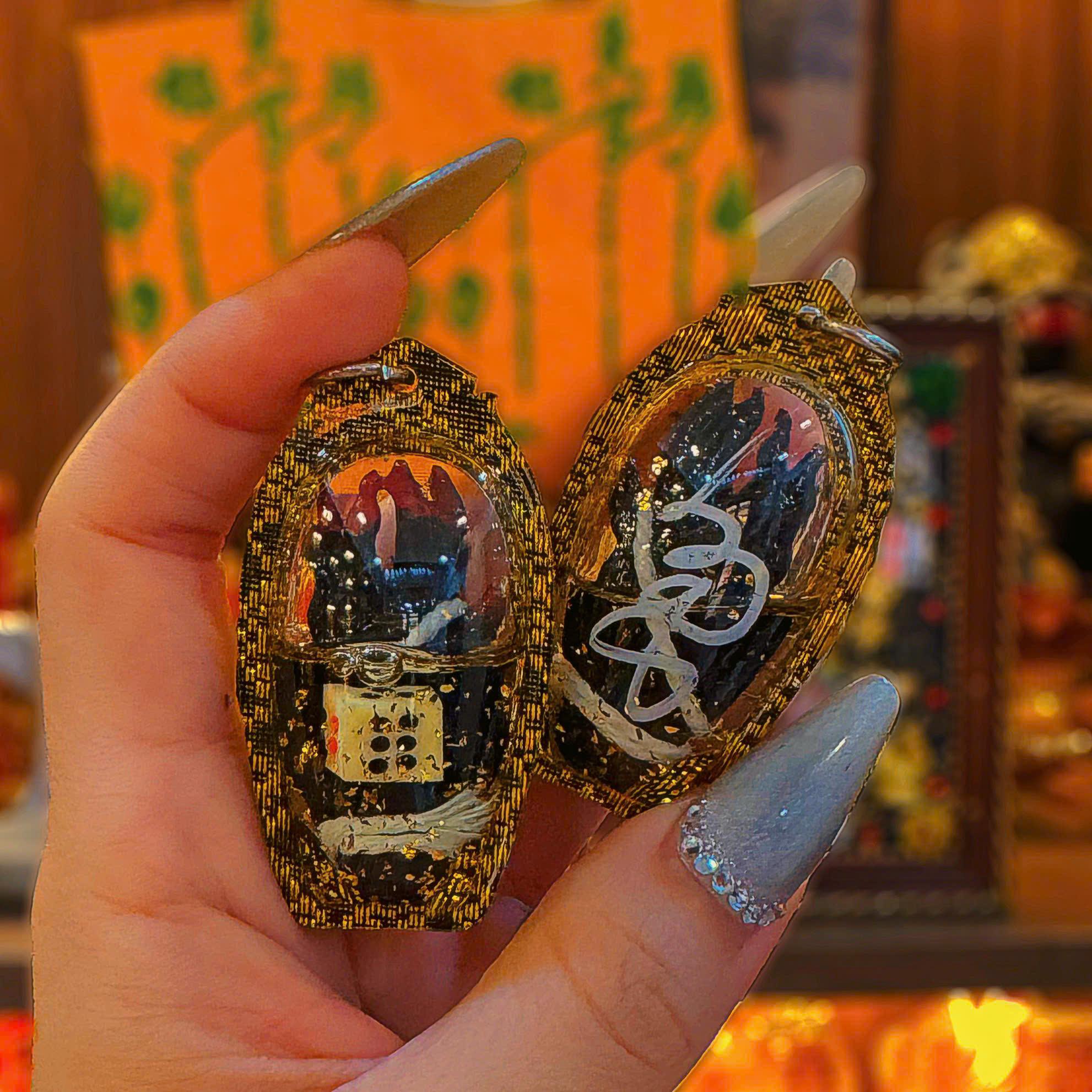 BÀN TAY QUỶ-duoc-ban-tai-Chili Amulet Tâm Linh Thái Lan