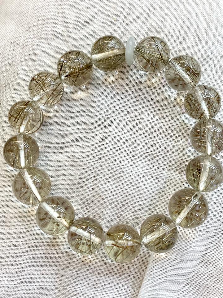 Vòng tay thạch anh tóc bạch kim -duoc-ban-tai-💎 T&T JEWELS 💎