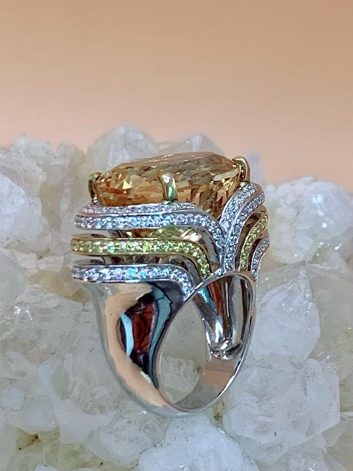 Nhẫn Citrine viền tấm vàng xanh -duoc-ban-tai-💎 T&T JEWELS 💎