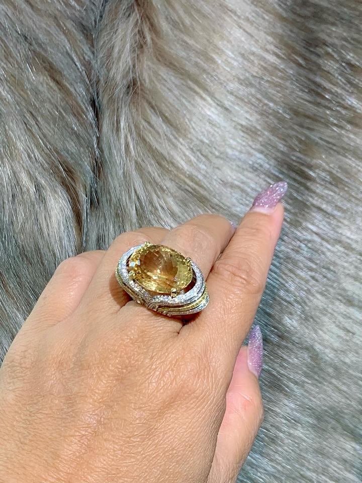 Nhẫn Citrine viền tấm vàng xanh -duoc-ban-tai-💎 T&T JEWELS 💎
