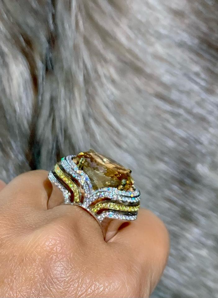 Nhẫn Citrine viền tấm vàng xanh -duoc-ban-tai-💎 T&T JEWELS 💎