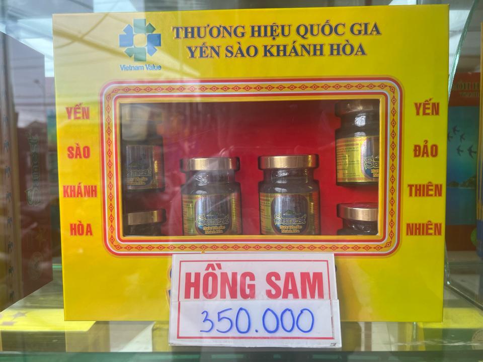 Hộp Yến Hồng Sâm Khánh Hoà-duoc-ban-tai-Yến Sào Thanh Hải