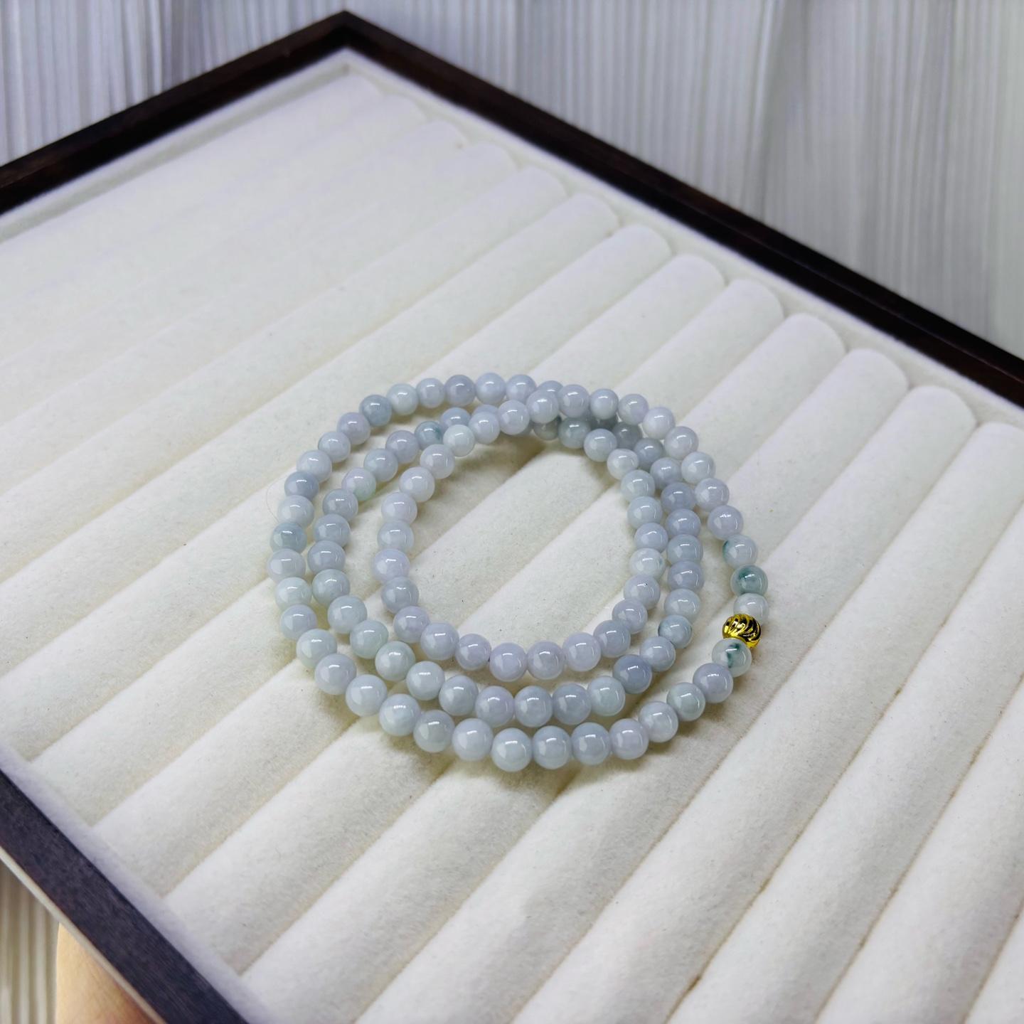 Chuỗi quấn tay 3 vòng ngọc phỉ thúy nếp mịn 6 ly-duoc-ban-tai-Trang sức Bảo Quân Hàn - Japón Bonita Vintage
