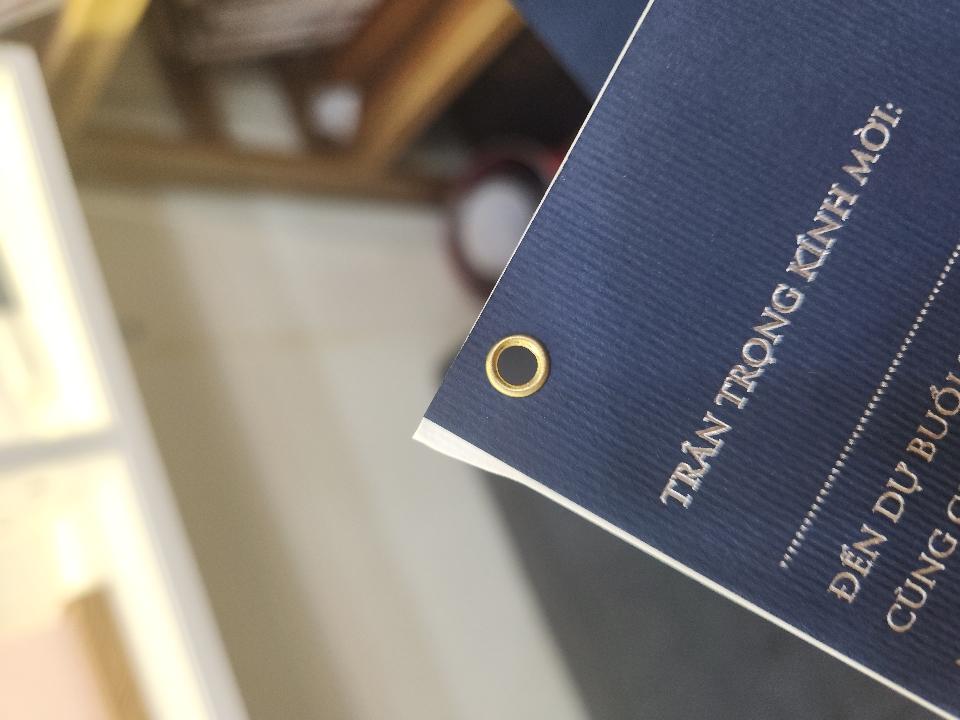 Bấm nút gold-duoc-ban-tai-Thiệp Cưới Mint