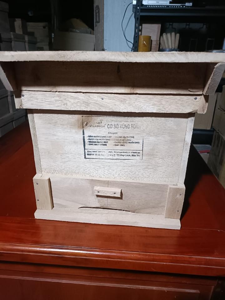 Thùng nuôi ong nội-duoc-ban-tai-VẬT TƯ NUÔI ONG VỮNG TOÀN