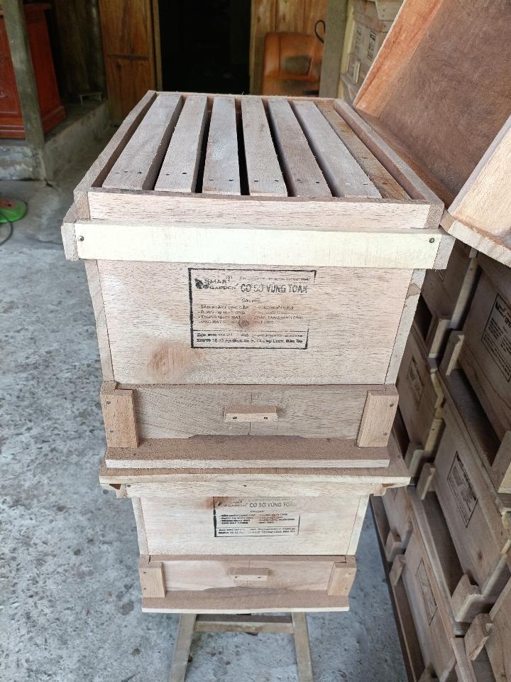 Thùng nuôi ong nội địa 03-duoc-ban-tai-VẬT TƯ NUÔI ONG VỮNG TOÀN
