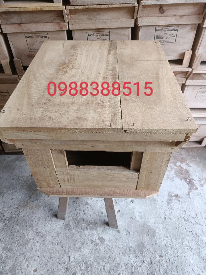 Thùng nuôi ong ngoại gỗ sao-duoc-ban-tai-VẬT TƯ NUÔI ONG VỮNG TOÀN