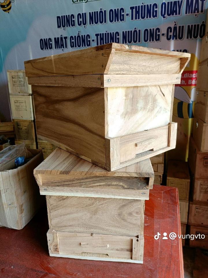 Thùng ong nội gỗ Me Tây -duoc-ban-tai-VẬT TƯ NUÔI ONG VỮNG TOÀN