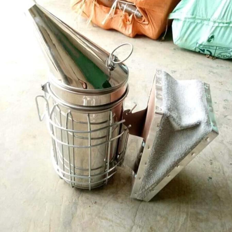 Bình phun khói-duoc-ban-tai-VẬT TƯ NUÔI ONG VỮNG TOÀN