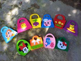 Túi Xách Nỉ-duoc-ban-tai-Thế Giới Mầm Non