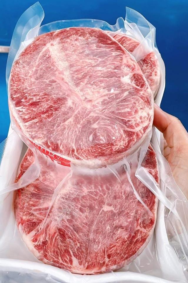Bò Aukobe Úc -duoc-ban-tai-Tạp hóa Thủy xinh