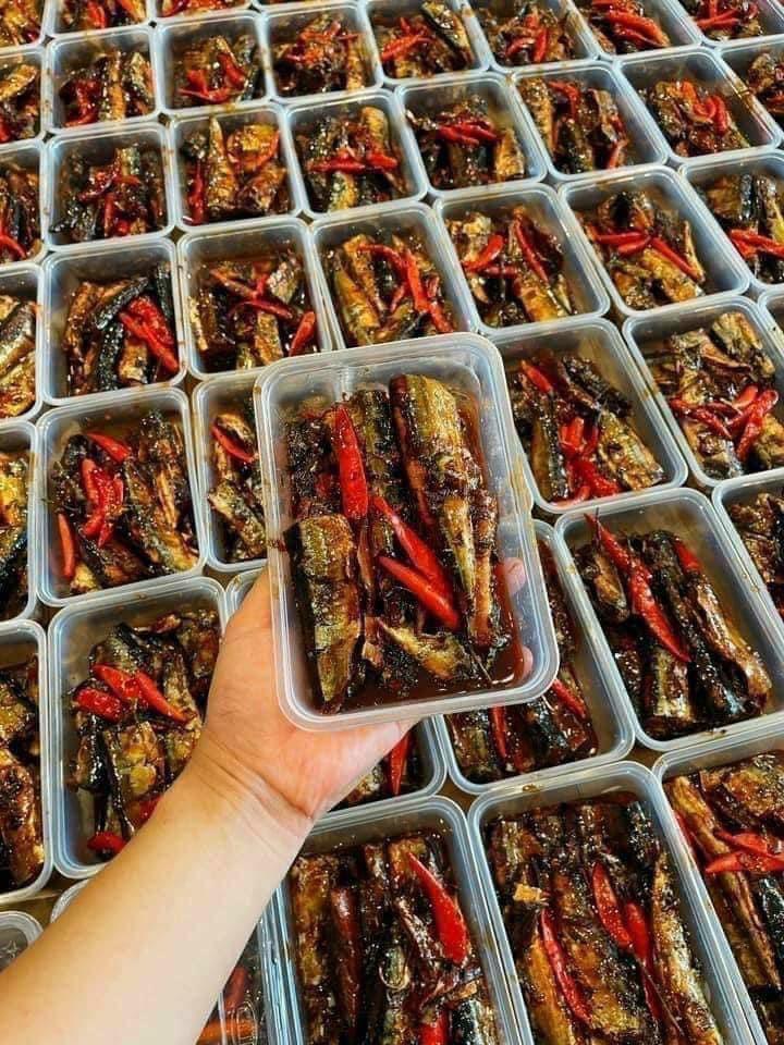 Cá nục kho kiểu Huế 500g -duoc-ban-tai-Tạp hóa Thủy xinh