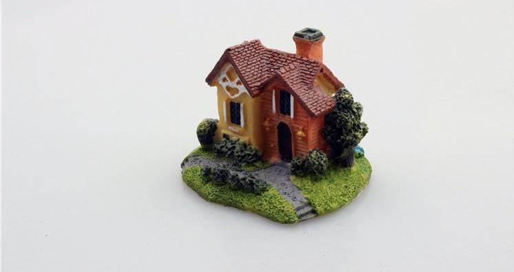 Biệt thự size trung ( 6cm x5cm)-duoc-ban-tai-Thanh Lee Nguyễn( phụ kiện tiểu cảnh).