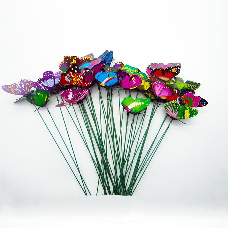 Bướm nhựa có que cắm (4cm)-duoc-ban-tai-Thanh Lee Nguyễn( phụ kiện tiểu cảnh).