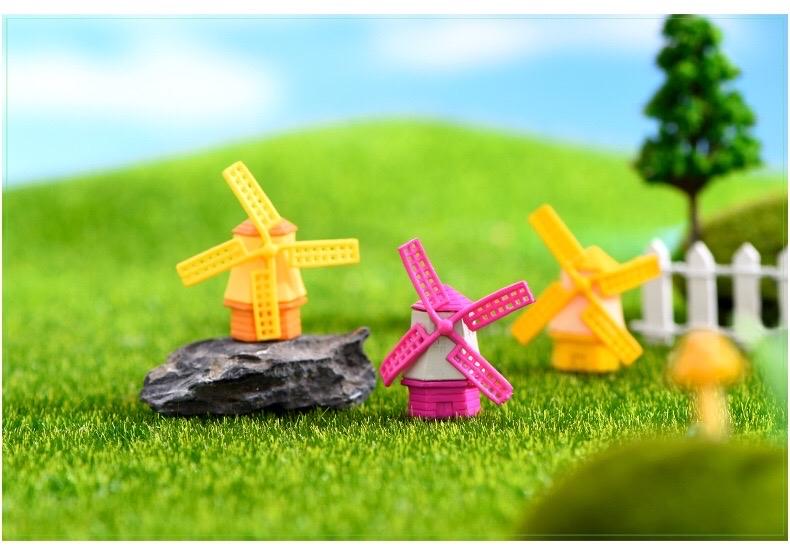 Cối xay gió nhiều màu 4.1x4.3cm-duoc-ban-tai-Thanh Lee Nguyễn( phụ kiện tiểu cảnh).