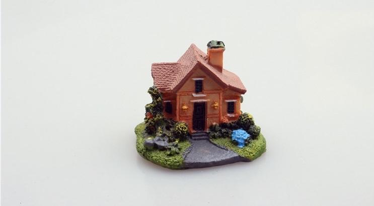 Biệt thự size trung ( 6cm x5cm)-duoc-ban-tai-Thanh Lee Nguyễn( phụ kiện tiểu cảnh).