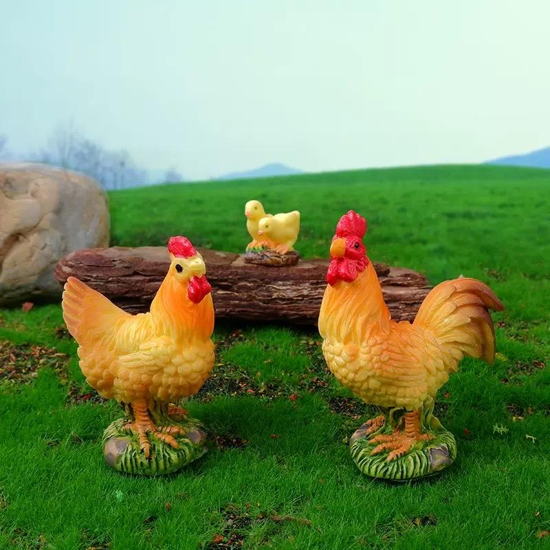 Bộ gà ( Gà trống + gà mái+ gà con)-duoc-ban-tai-Thanh Lee Nguyễn( phụ kiện tiểu cảnh).
