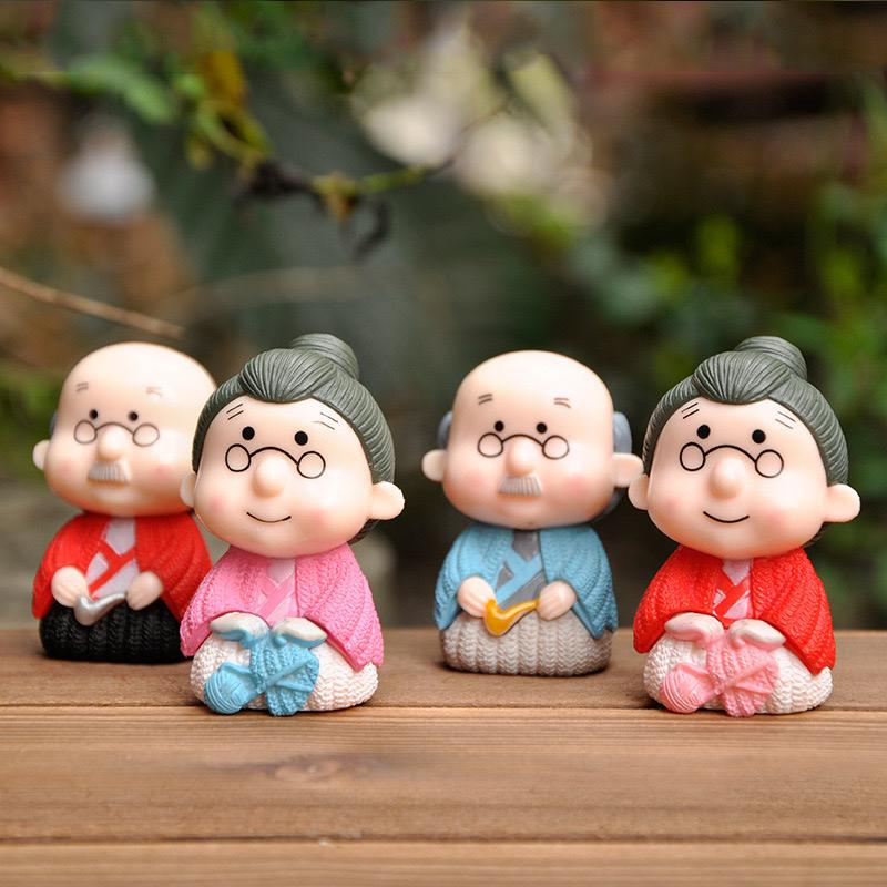 Ông bà ngồi size trung-duoc-ban-tai-Thanh Lee Nguyễn( phụ kiện tiểu cảnh).