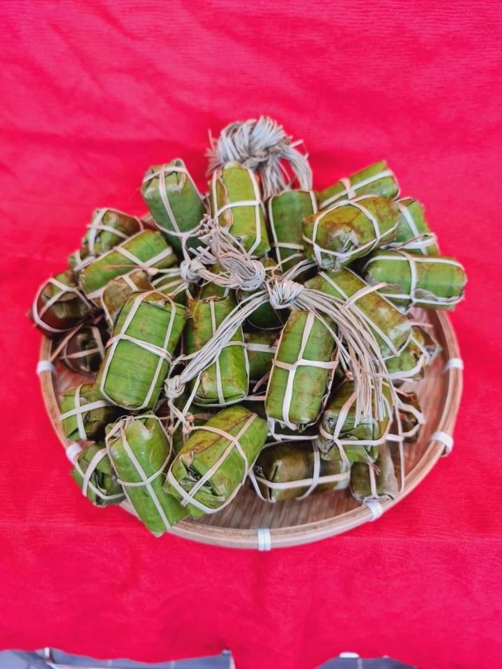 Nem nha trang-duoc-ban-tai-Bảo Hân Food